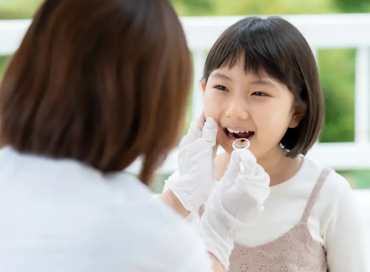 お子さまの歯科検診